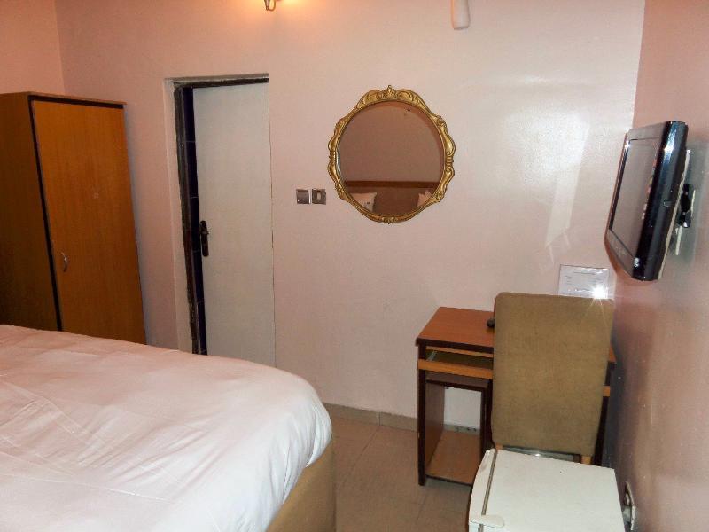 Dv8 Hotel Лаґос Екстер'єр фото