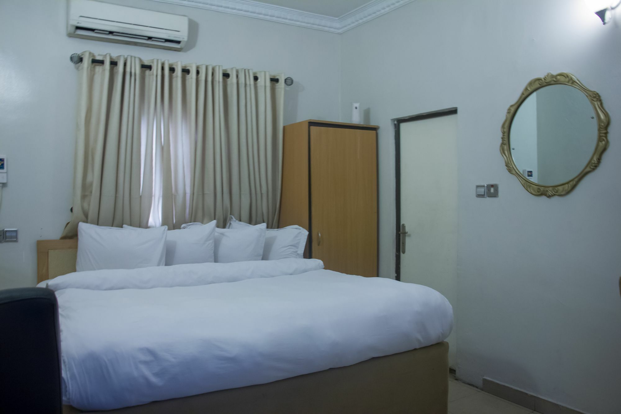Dv8 Hotel Лаґос Екстер'єр фото