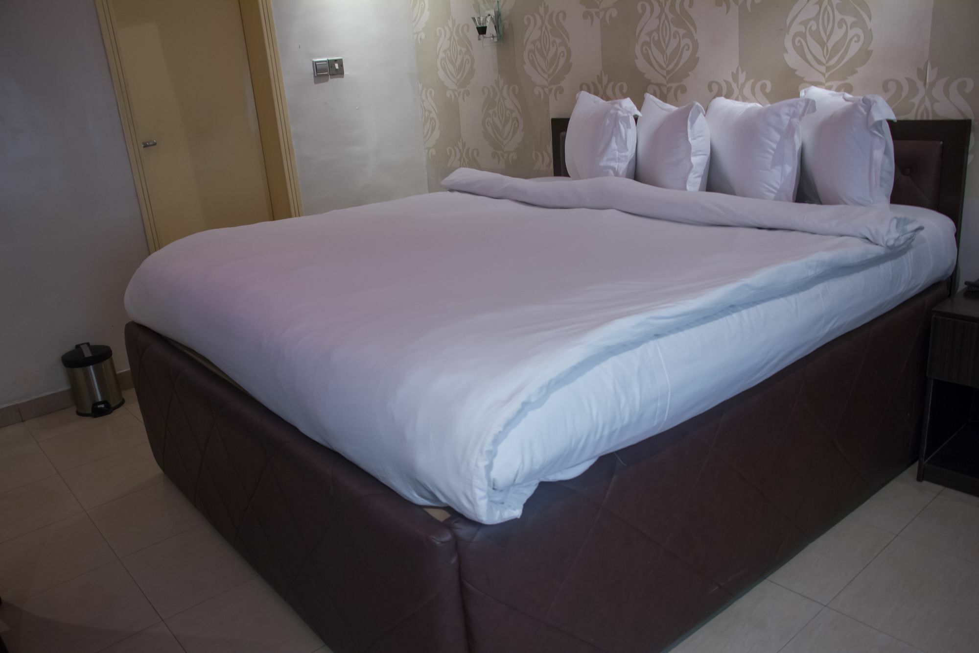 Dv8 Hotel Лаґос Екстер'єр фото